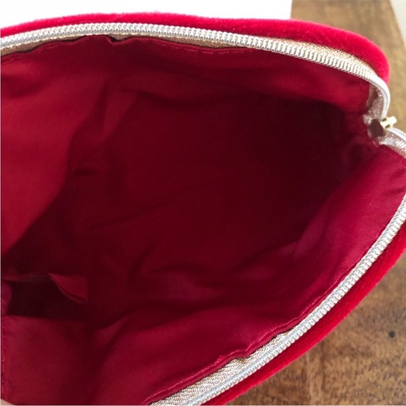 Dior Red Velvety Pouch - Picture 8 of 10